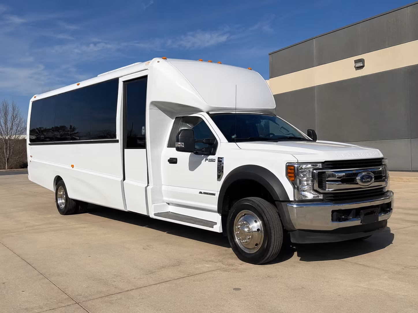 find transportation for your next corporate event 1