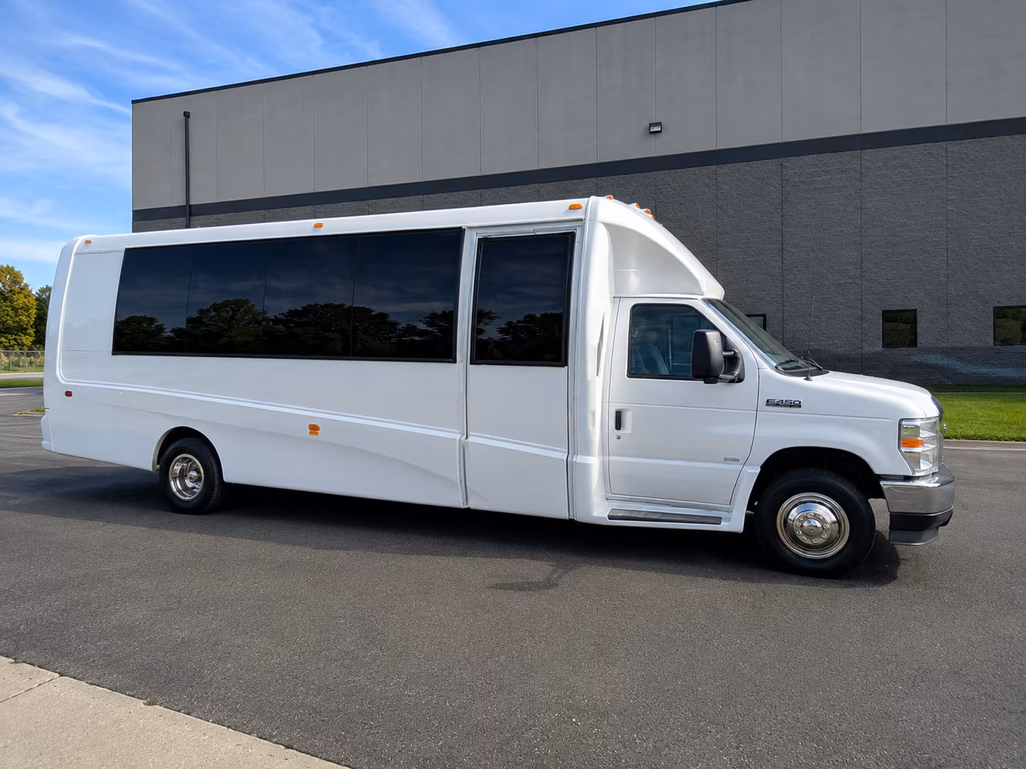 find transportation for your next wine tour 2