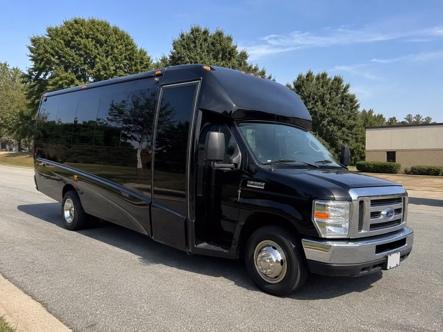 minibus rentals for off site conference dinners and events in visalia
