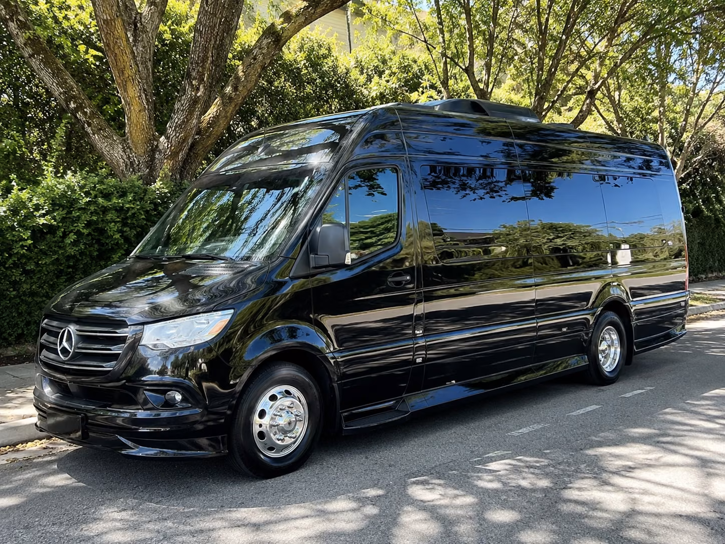 visalia airport transportation