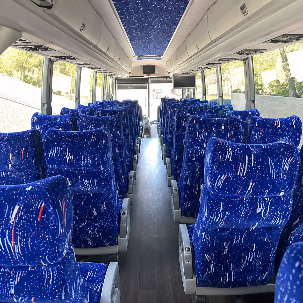 visalia minibus rentals